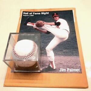 Jim Palmer . Hall of Fame Pitcher . Signed Baseball w Case . Baltimore Orioles